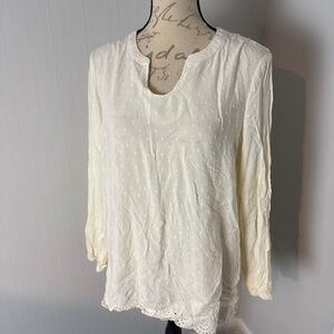 Blair Large Tan Blouse Eyelets Edged 3/4 sleeve